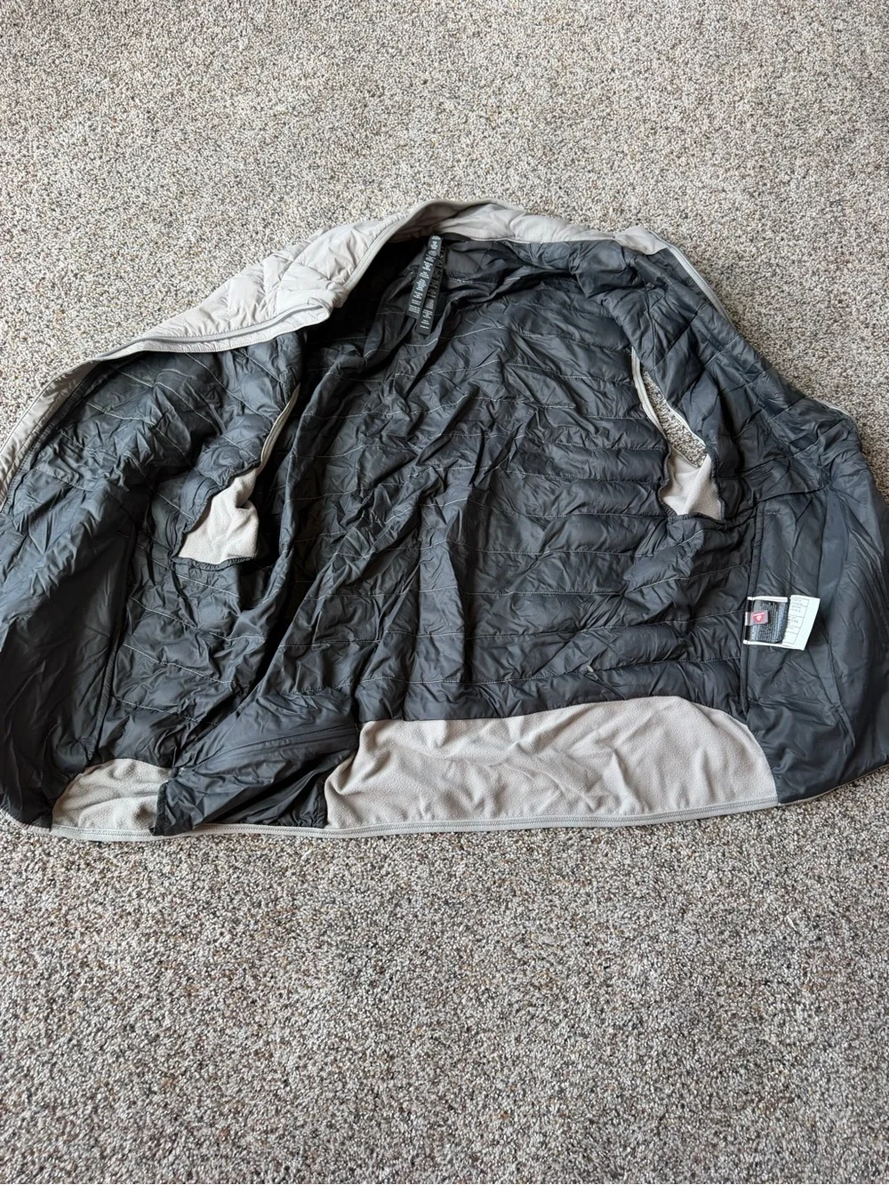 Lululemon Down For It All Vest Men's XXL Gray PrimaLoft Insulated